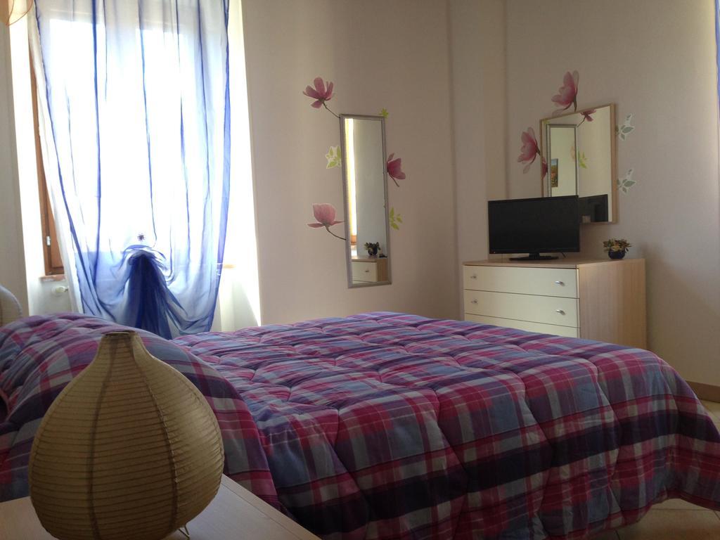 Borgo Rosia Holiday House ภายนอก รูปภาพ