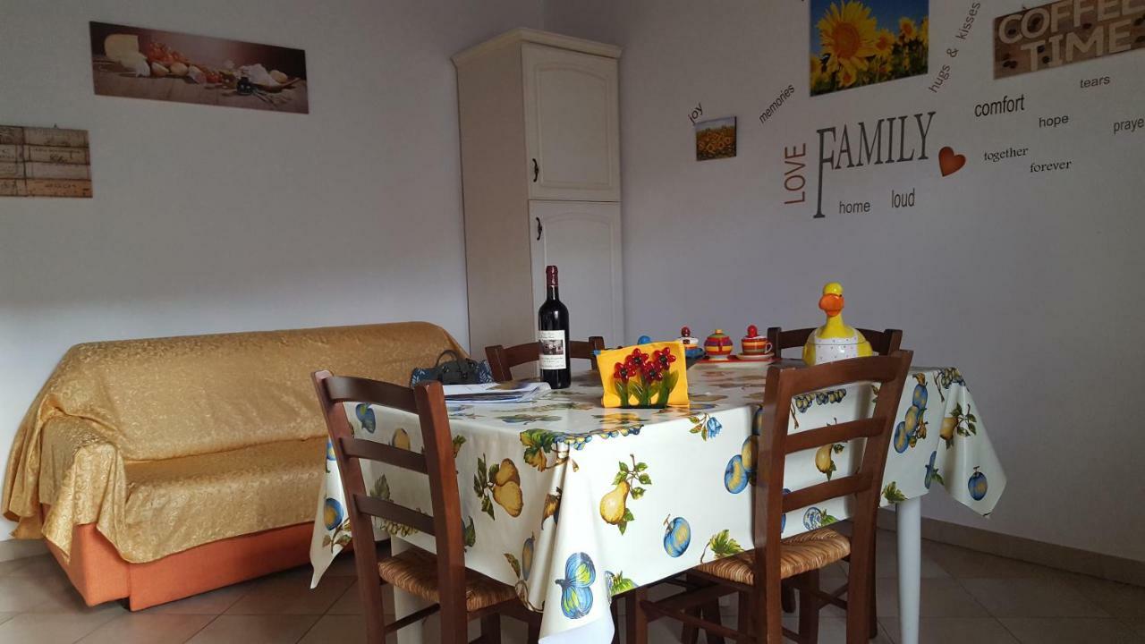 Borgo Rosia Holiday House ภายนอก รูปภาพ