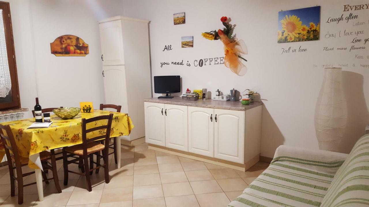 Borgo Rosia Holiday House ภายนอก รูปภาพ